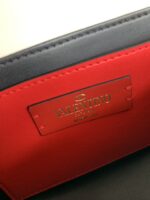 Valentino Garavani Supervee Handbags-18*8*15CM - Image 9