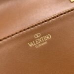 Valentino Handbags-20*15*7CM - Image 7