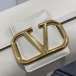 Valentino Handbags-20*15*7CM - Image 2