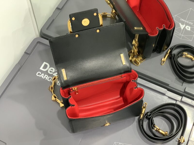 Valentino Handbags-20*15*7CM - Image 7