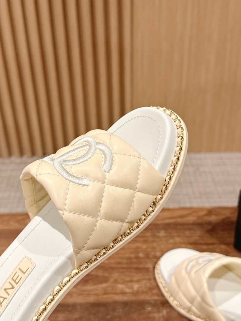 Ch@nel 2025SS Slides - Image 4