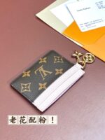 Louis Vuitton Charms Wallet-10.2*7.3*0.3CM - Image 3