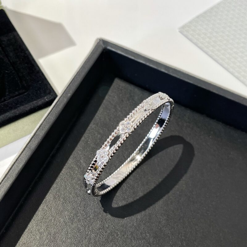 Van Cleef &Arpels Bracelet - Image 7