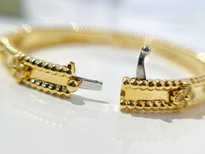 Van Cleef &Arpels Bracelet - Image 9