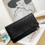 Ch@nel Pouch-28*16CM