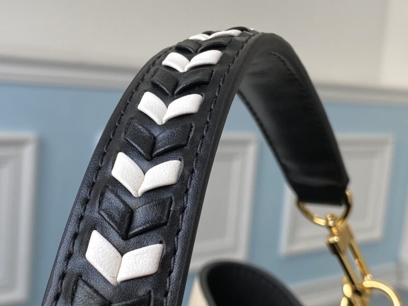 Louis Vuitton NéoNoé Crafty Bucket-26*26*17.5CM - Image 5