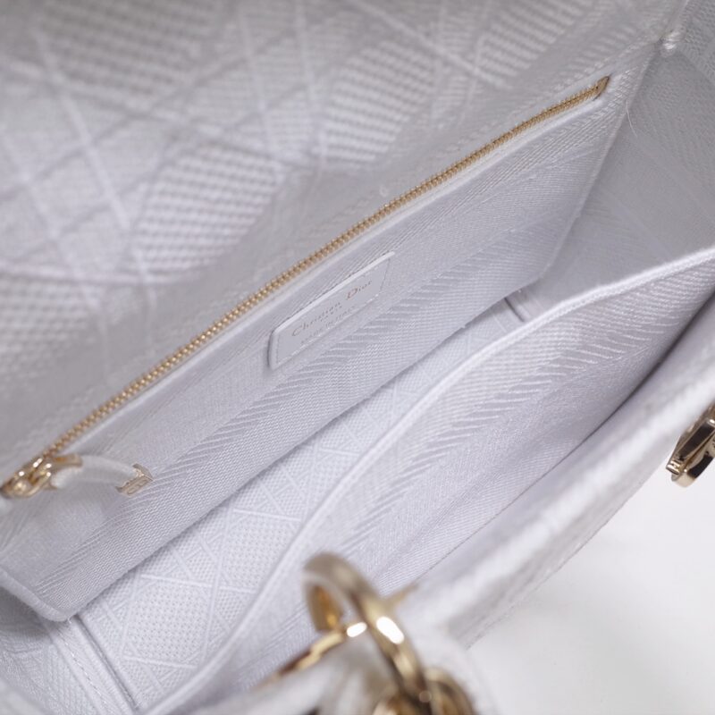 Lady Diro Handle Bag With Gold Hardware-24CM - Image 9