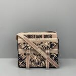 Diro Oblique Messenger Bag-27x28x11CM - Image 2