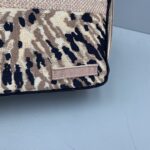 Diro Oblique Messenger Bag-27x28x11CM - Image 4