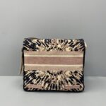 Diro Oblique Messenger Bag-27x28x11CM - Image 6