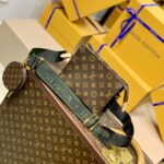 Louis Vuitton M47546 Toiletry Handbags- 26-19.0x15.0x6CM
