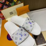 Louis Vuitton Slippers