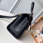 Louis Vuitton Arch Handbags-22*20*13CM - Image 5