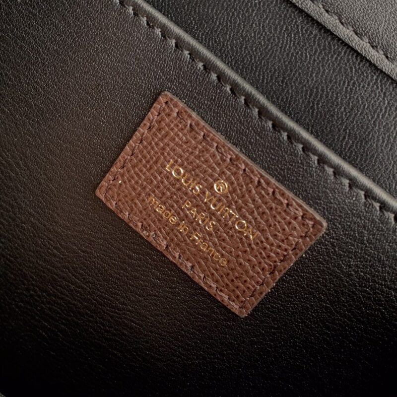 Louis Vuitton Arch Handbags-22*20*13CM - Image 8