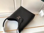 Louis Vuitton Lock Me Hobo-29.5*34*16CM - Image 6