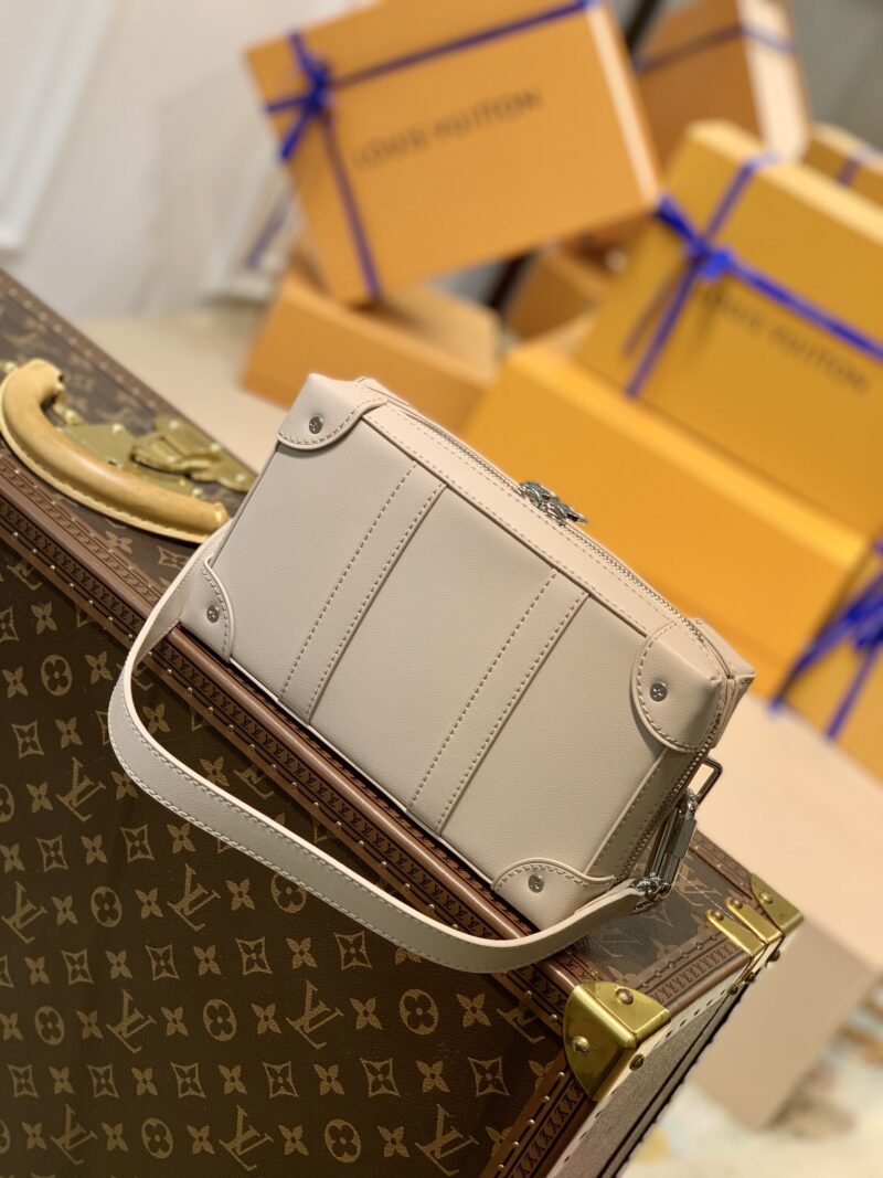 LV Soft Trunk Handbags-M45880-22.5 x 14.0 x 5CM - Image 4