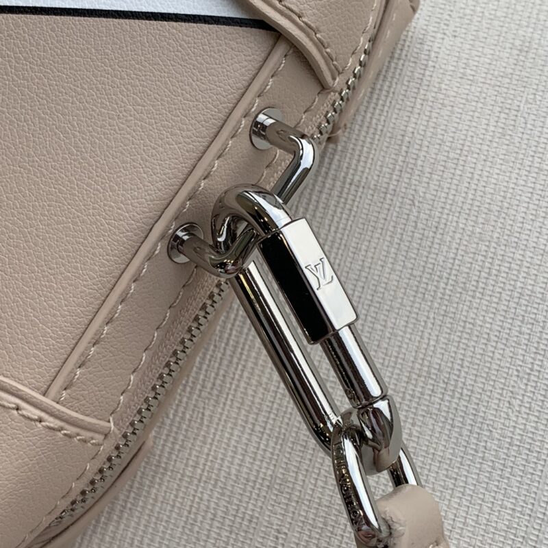 LV Soft Trunk Handbags-M45880-22.5 x 14.0 x 5CM - Image 7