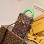 LV Vertical Box Trunk- M59664-15.5*22*7.5CM