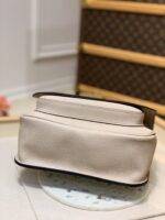 Louis Vuitton Lockme Handbags PM-M57073-23*17*11CM - Image 5