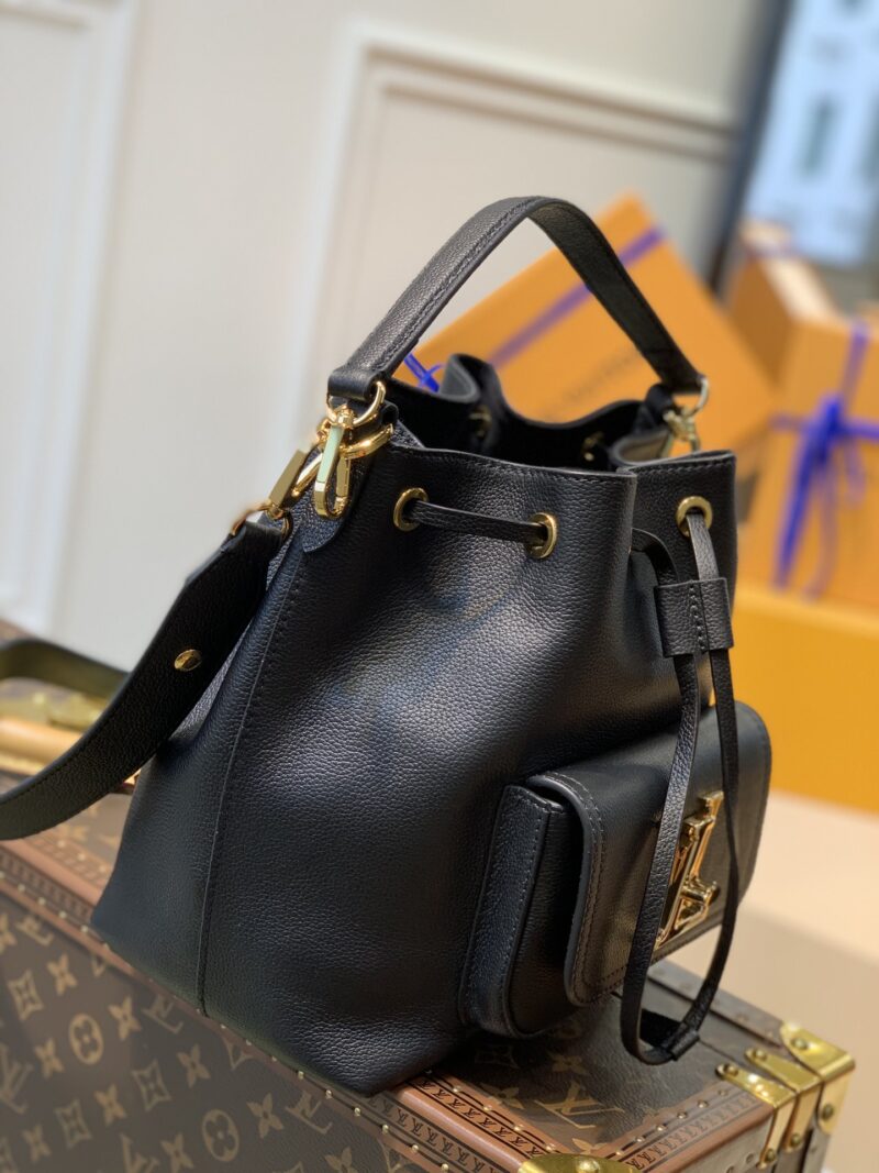 Louis Vuitton Lockme Bucket-20*13*22CM - Image 4