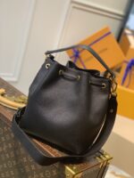 Louis Vuitton Lockme Bucket-20*13*22CM - Image 7