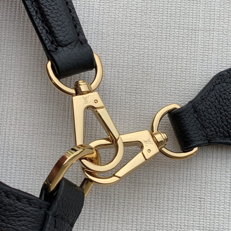 Louis Vuitton Lockme Bucket-20*13*22CM - Image 6