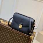 Louis Vuitton Pochette Metis Handbags-25*19*7CM