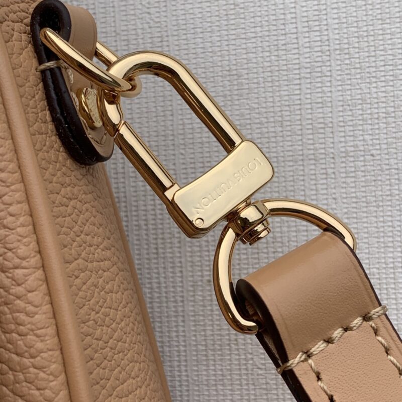 Louis Vuitton Pochette Metis Handbags-25*19*7CM - Image 2