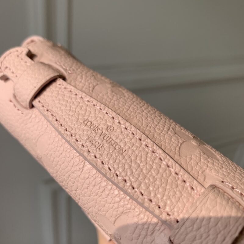Louis Vuitton Micro Metis Handbags-14*11* 3.5 CM - Image 2