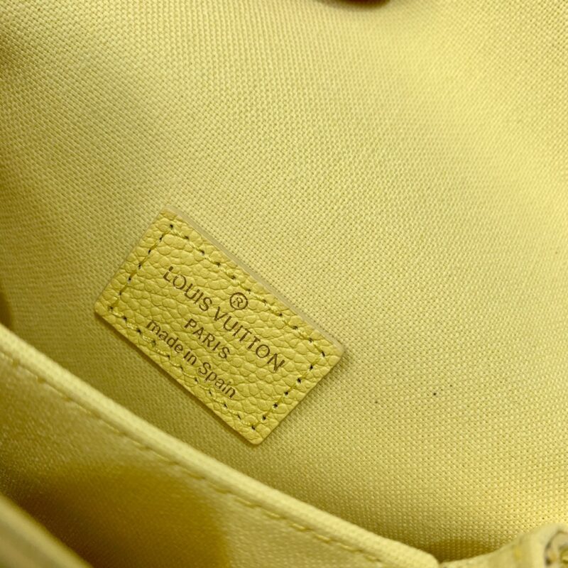 Louis Vuitton Micro Metis Handbags-14*11* 3.5 CM - Image 5