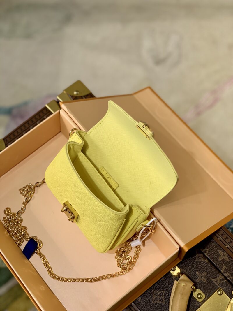 Louis Vuitton Micro Metis Handbags-14*11* 3.5 CM - Image 9