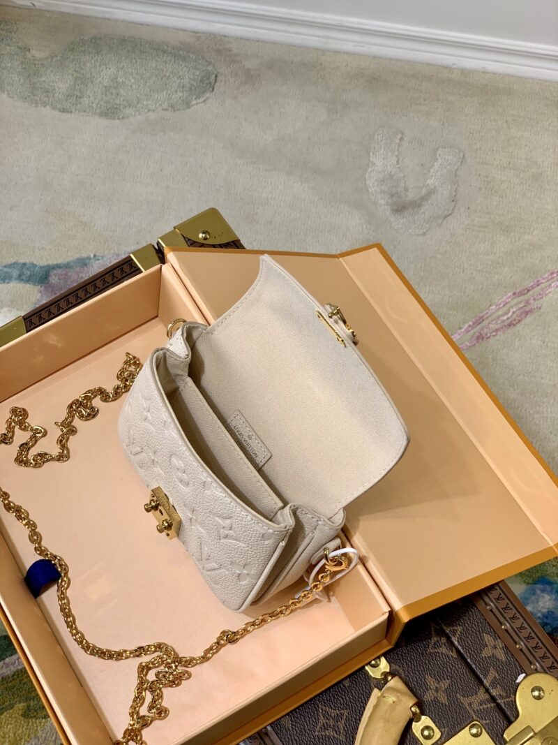Louis Vuitton Micro Metis Handbags-14*11* 3.5 CM - Image 3