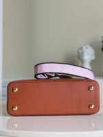 Louis Vuitton Capucines Handlebag-27*18*9&32*20*11CM - Image 9