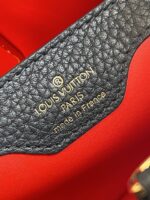 Louis Vuitton Capucines Handlebag-27*18*9&32*20*11CM - Image 3