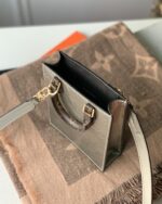 Louis Vuitton Petie Sac Plat Tote-17*14*5.5CM - Image 2