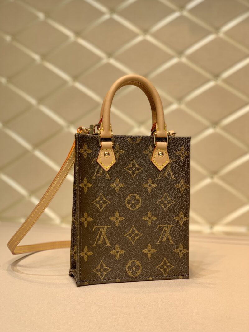 Louis Vuitton Petie Sac Plat Tote-17*14*5.5CM - Image 3