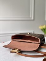 Louis Vuitton Locky BB Bag -21* 17.0*8CM - Image 6