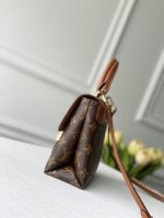 Louis Vuitton Locky BB Bag -21* 17.0*8CM - Image 7