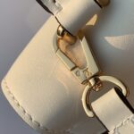 Louis Vuitton Locky BB Bag -21* 17.0*8CM - Image 3
