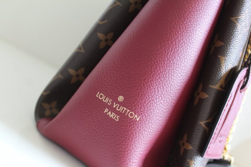 Louis Vuitton Surene Handbags-36*26*13CM - Image 6