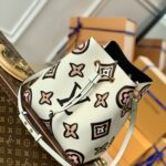 Louis Vuitton Wild at Heart NéoNoé Bucket Bag -26X22X27CM