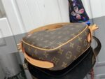 Louis Vuitton Love Handbags-M45149 -22*20*6CM - Image 8