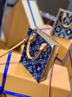 Louis Vuitton Petie Sac Plat Tote-17*14*5.5CM - Image 6