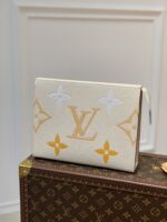 Louis Vuitton Toiletry Pouch 26-26*20*5CM