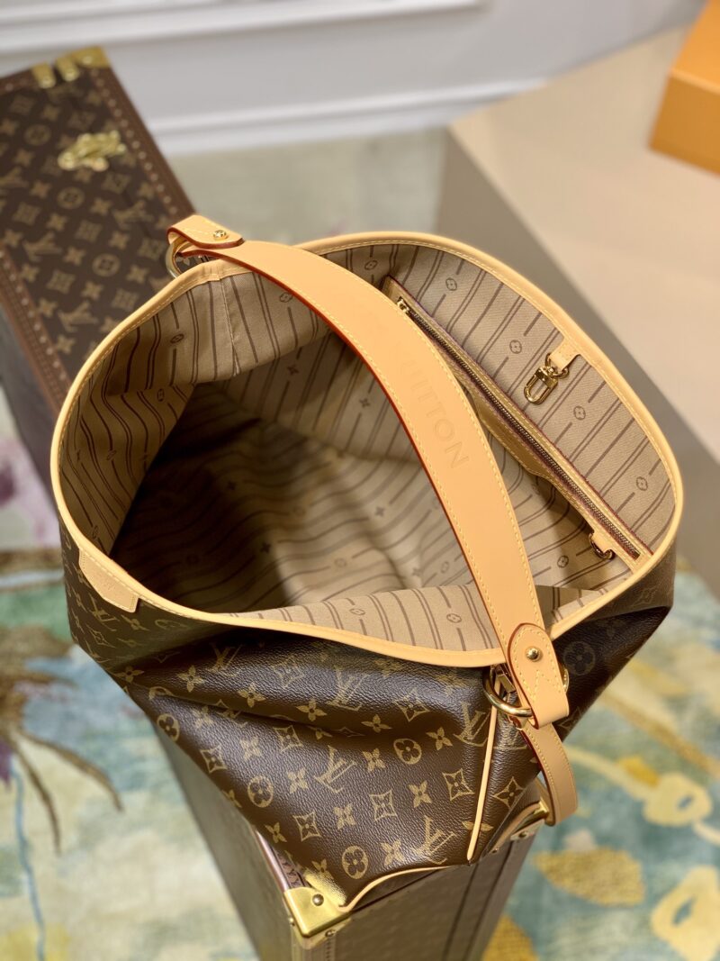 Louis Vuitton Graceful Handbags-52* 30* 20CM - Image 8