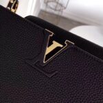 Louis Vuitton Capucines Bag-31.5*20*11CM - Image 3