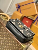 Louis Vuitton Pochette Metis Handbags-25*19*7CM - Image 2