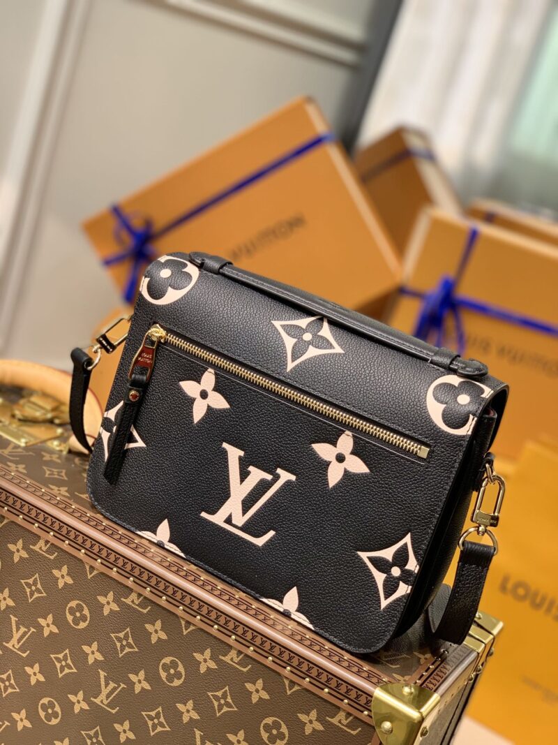 Louis Vuitton Pochette Metis Handbags-25*19*7CM - Image 7