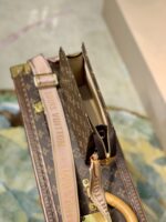 Louis Vuitton M47546 Toiletry Handbags- 26-19.0x15.0x6CM - Image 6