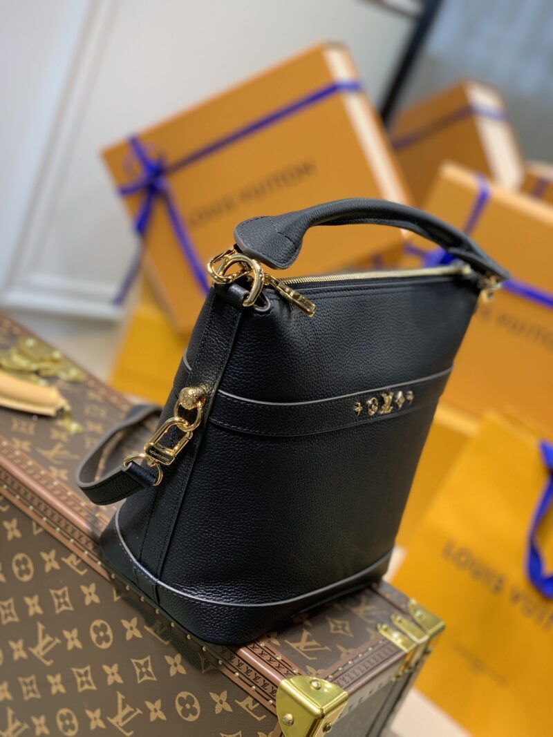 Louis Vuitton Cruiser Handbags-25*22.5*13CM - Image 6
